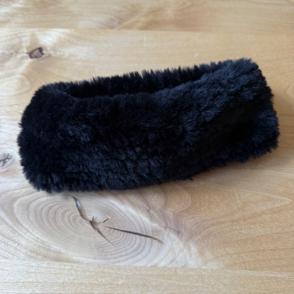 J MCLAUGHLIN TUNDRA HEADWEAR NECK WARMER BLACK FAUX FUR SOFT WINTER CHIC HOLIDAY - Picture 6 of 10